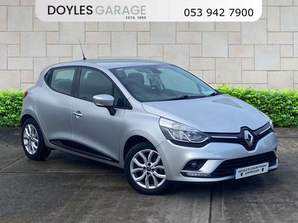 Renault Clio Hatchback, Petrol, 2019, Silver