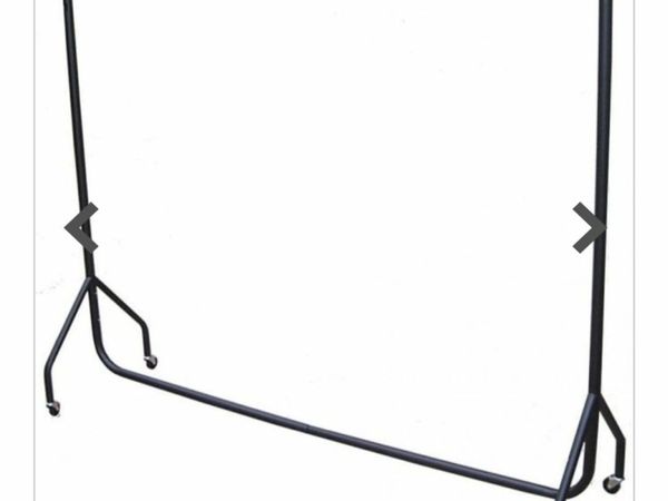 Done deal 2024 clothes rail