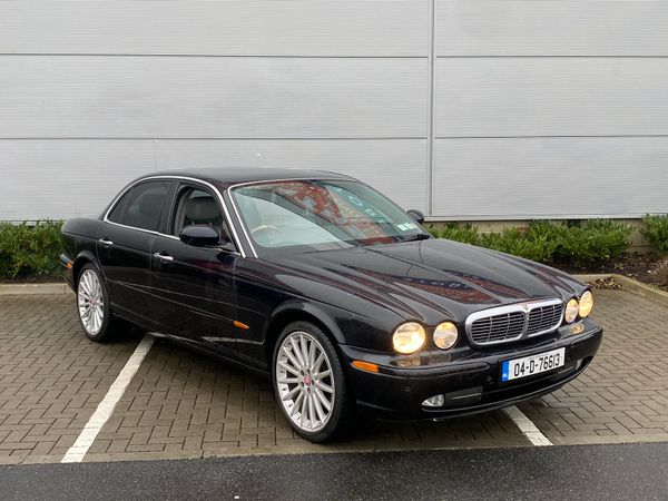 Jaguar XJ Saloon, Petrol, 2004, Black