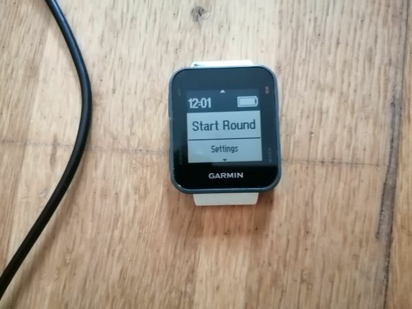 Garmin S10 golf watch for sale in Co. Kildare for 40 on DoneDeal