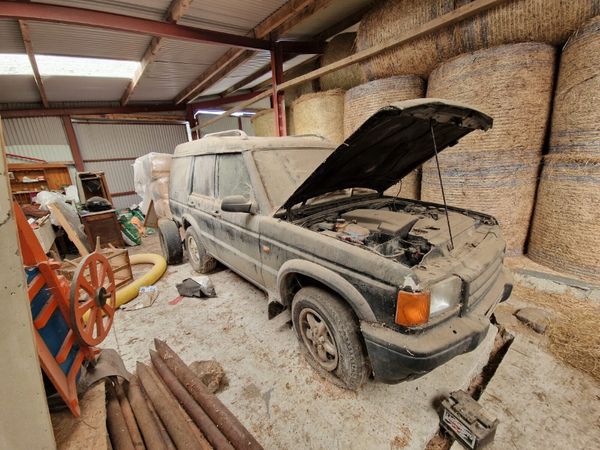 Land rover deals discovery scrap yard