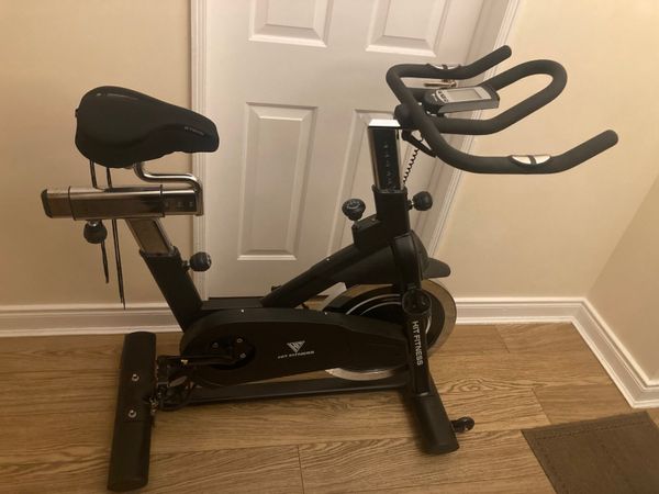 G7 indoor cycling online bike review