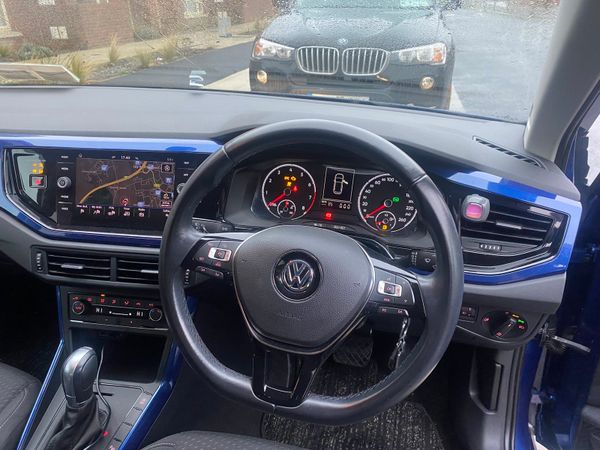 Volkswagen polo 2024 2019 interior