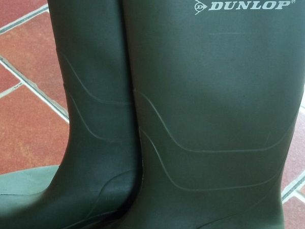 Dunlop sale wellingtons ireland