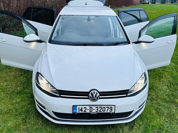 Volkswagen Golf Hatchback, Petrol, 2014, White