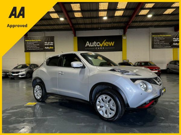 Nissan Juke Hatchback, Petrol, 2015, Silver