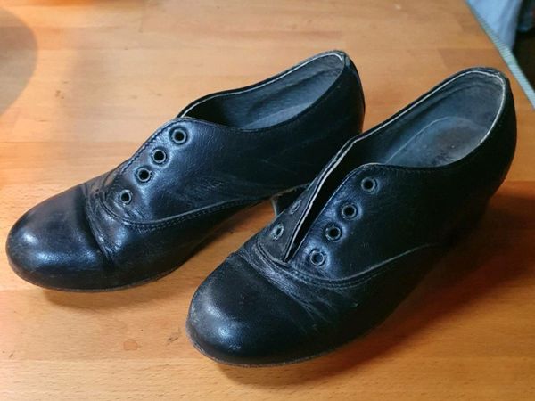 Second hand hot sale school shoes