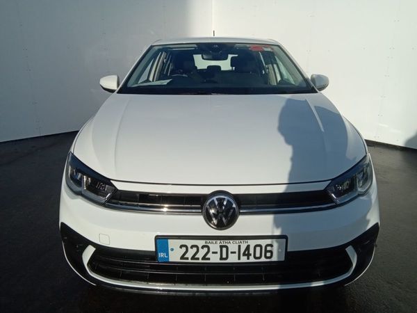 Volkswagen Polo Hatchback, Petrol, 2022, White