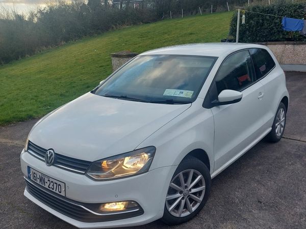 Volkswagen Polo Hatchback, Diesel, 2016, White