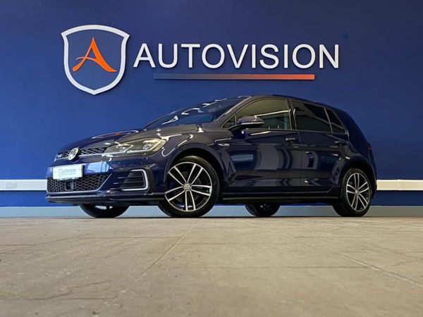 Volkswagen Golf Hatchback, Petrol Hybrid, 2020, Blue