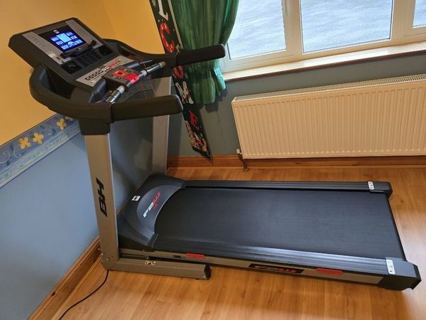 Bh f2w discount folding treadmill review