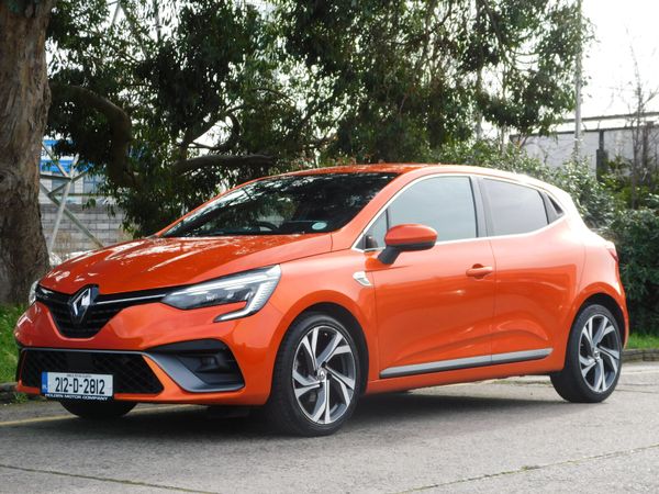 Renault Clio Hatchback, Petrol, 2021, Orange