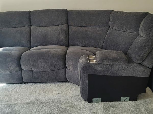 Recliner sofa on sale done deal