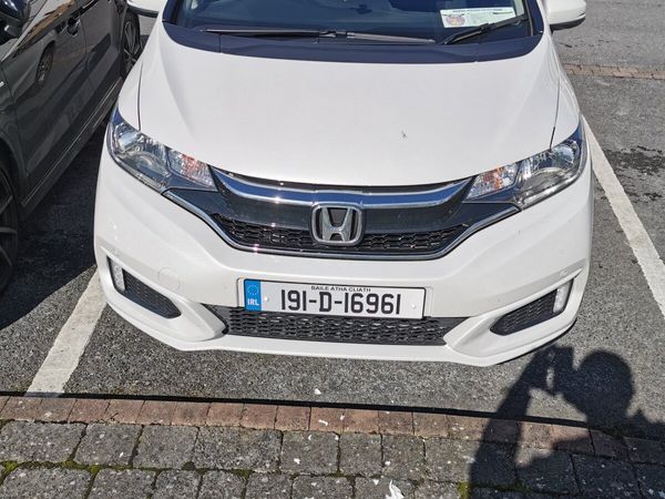 Honda Jazz Hatchback, Petrol, 2019, White