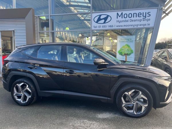 Hyundai Tucson SUV, Petrol Plug-in Hybrid, 2022, Black