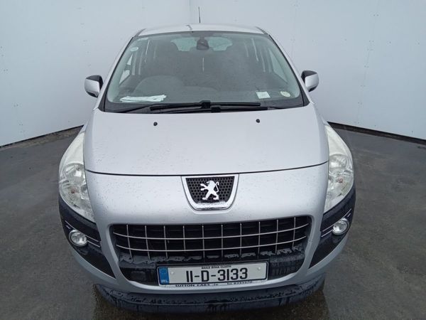 Peugeot 3008 MPV, Diesel, 2011, Grey