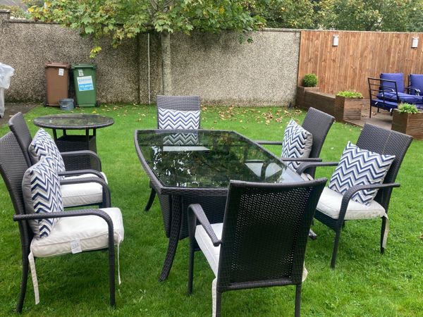 Used garden deals table and chairs