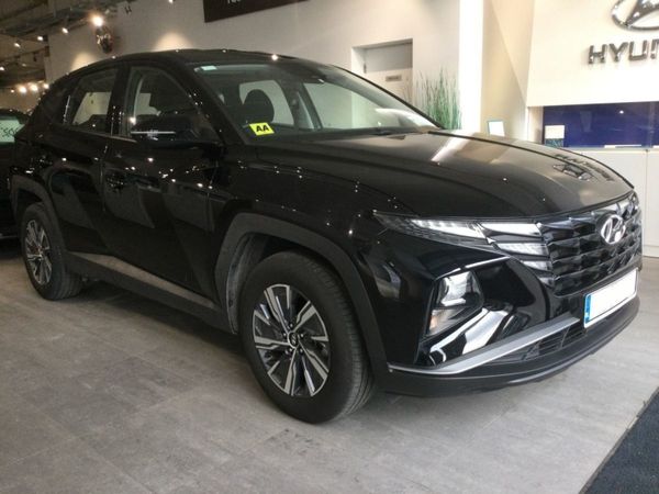 Hyundai Tucson SUV, Petrol Hybrid, 2024, Black