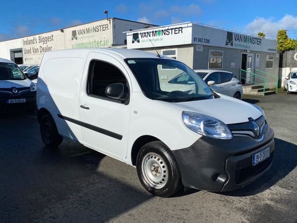 2018 Renault kangoo doe July 24 for sale in Co. Dublin for €5,950