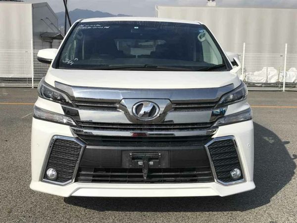 Toyota VELLFIRE MPV, Petrol Hybrid, 2016, White
