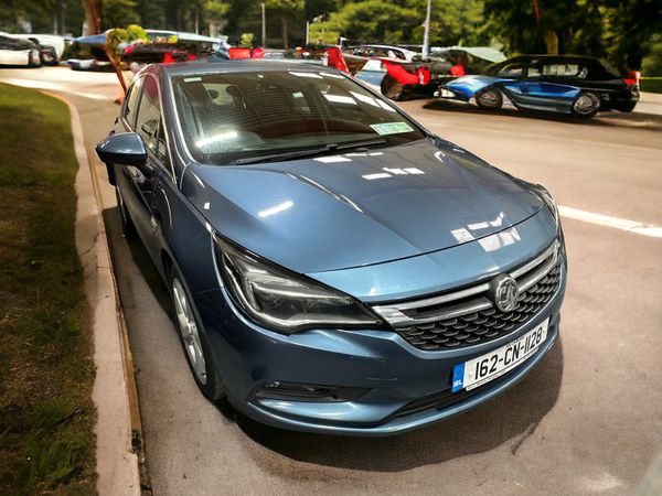 Vauxhall Astra Hatchback, Diesel, 2016, Blue