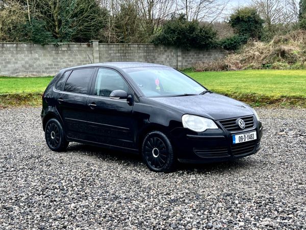 Volkswagen Polo Hatchback, Petrol, 2009, Black