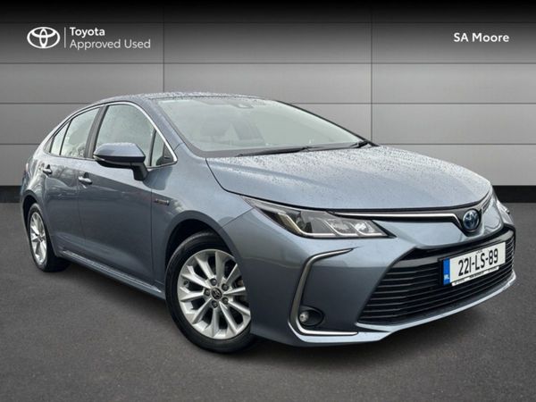 Toyota Corolla Saloon, Hybrid, 2022, Grey