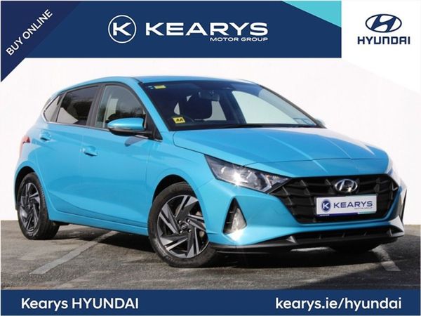 Hyundai i20 Hatchback, Petrol, 2022, Blue