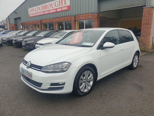 Volkswagen Golf Hatchback, Petrol, 2016, White