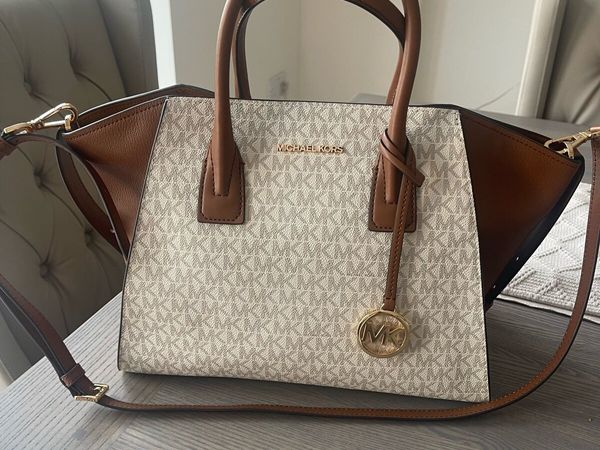 Michael kors shop handbags under 50