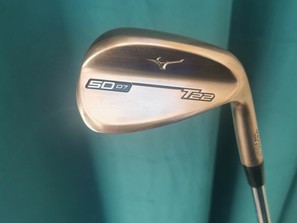Mizuno 52 degree on sale wedge
