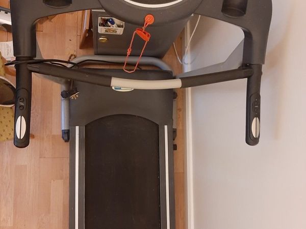 Gt pro fitness online treadmill