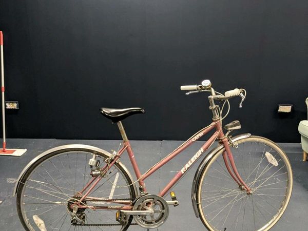 Ladies bike done deal sale