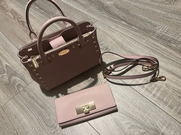 Michael kors shop bag 50 off