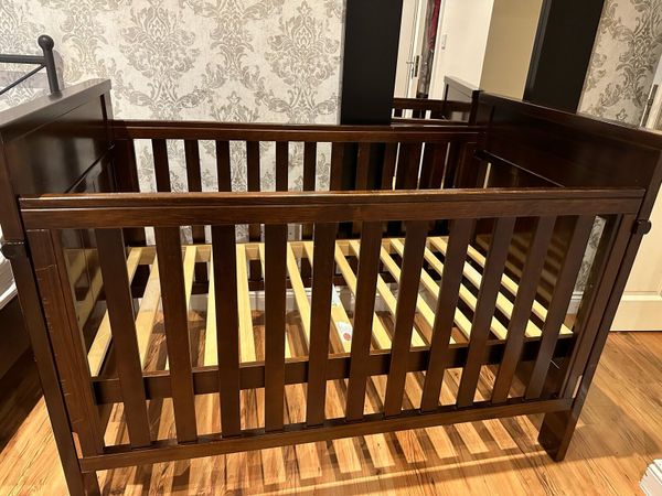 Boori hotsell cot sale