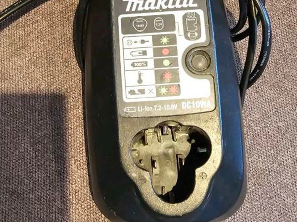 12 volt makita battery and charger hot sale