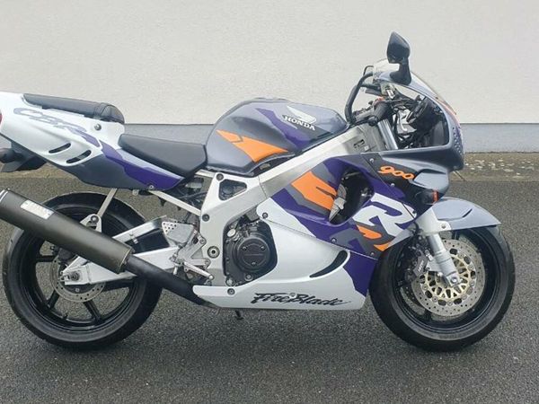 Honda Fireblade for sale in Co. Galway for 2 800 on DoneDeal