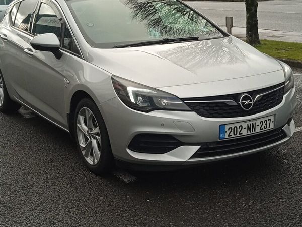 Opel Astra Hatchback, Petrol, 2020, Grey