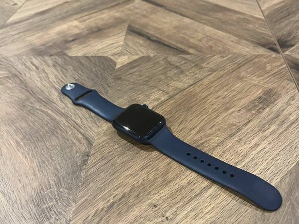 Used nike apple watch series 3 hot sale