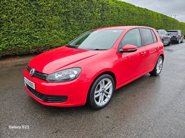 Volkswagen Golf Hatchback, Petrol, 2012, Red