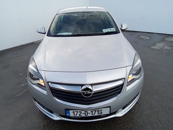 Opel Insignia Hatchback, Diesel, 2017, Grey