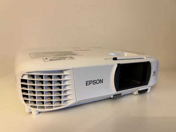 Epson Full HD WiFi Projector EH-TW650 for sale in Co. Cork for