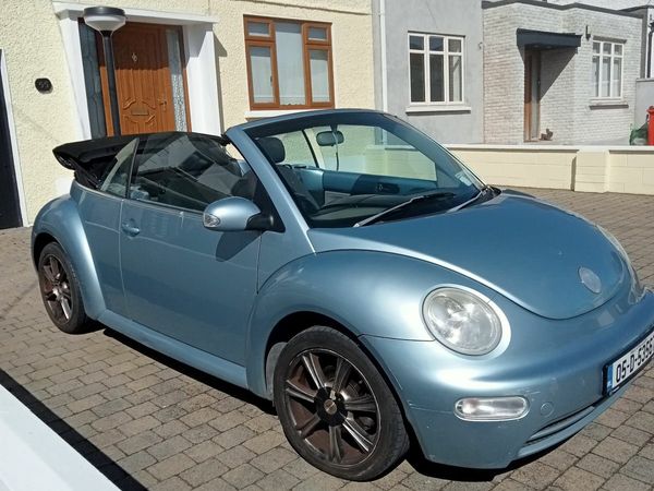 Volkswagen Beetle Convertible, Petrol, 2005, Blue