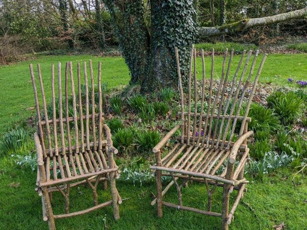 Hazel garden hanging online chair