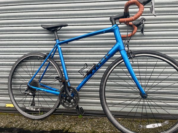 Trek Domane AL 2 Excellent condition for sale in Co. Dublin for