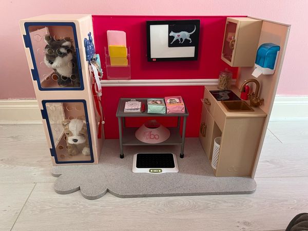 Our generation store doll vet set