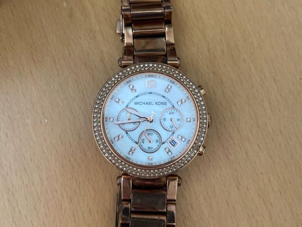 Michael kors smartwatch womens hotsell best buy