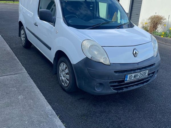 2018 Renault kangoo doe July 24 for sale in Co. Dublin for €5,950