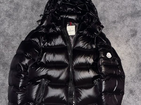 Moncler maya 2025 size 6