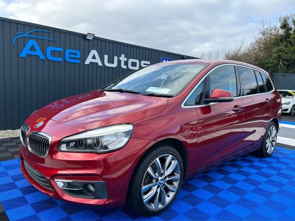 BMW Other MPV, Petrol, 2015, Red